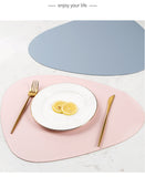 Set de Table Original Design Style Cuir Bleu Clair Uni Rond Ovale Moderne